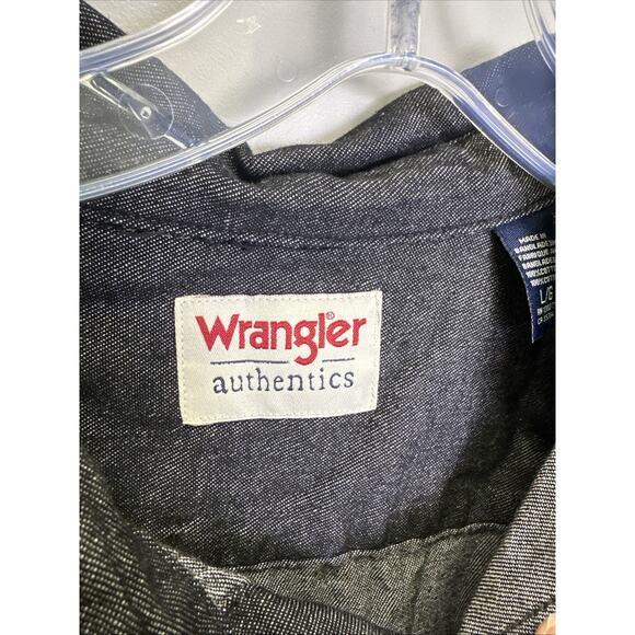 VTG Wrangler Authentic Button Down L Black Chambray Denim Embroidered Deer Rare - Picture 3 of 7